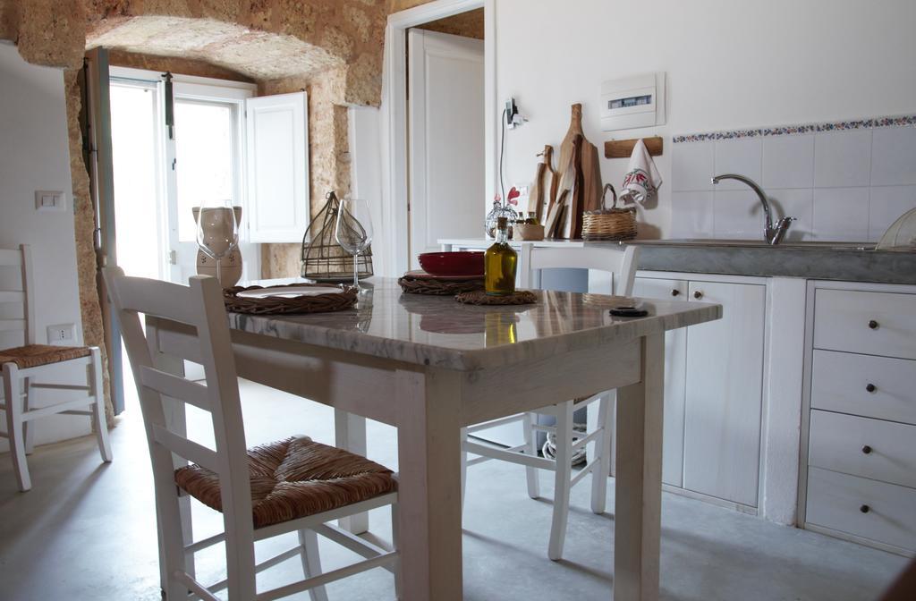 Masseria Uccio Bed & Breakfast ทริกาเซ ภายนอก รูปภาพ