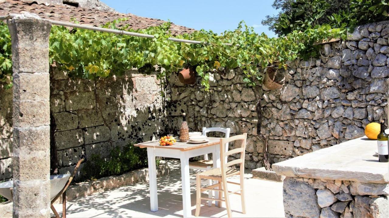 Masseria Uccio Bed & Breakfast ทริกาเซ ภายนอก รูปภาพ